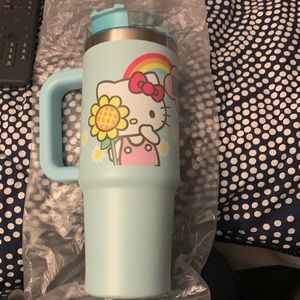 Brand new 900 ml aluminum tumbler hard too find hello kitty! Brand new with box.